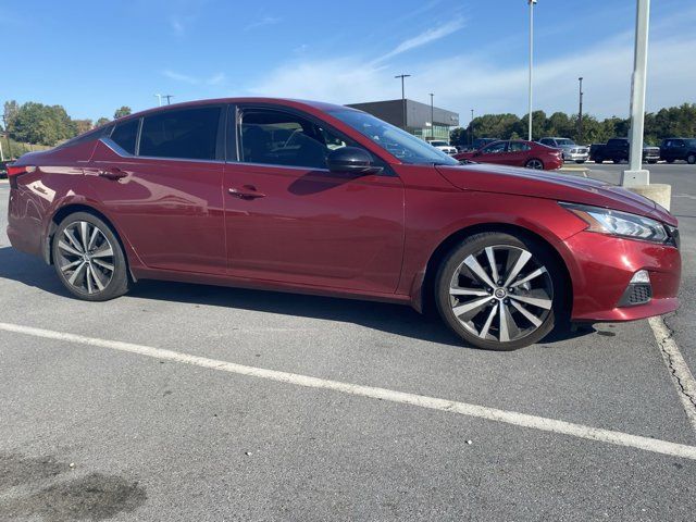 2022 Nissan Altima 2.5 SR