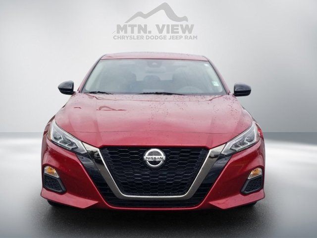 2022 Nissan Altima 2.5 SR