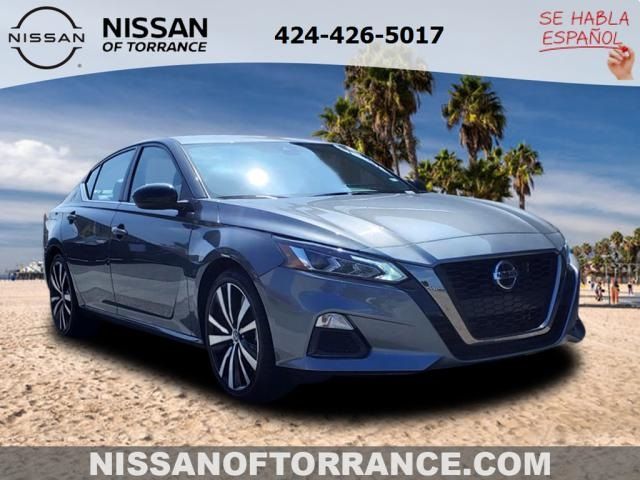 2022 Nissan Altima 2.5 SR