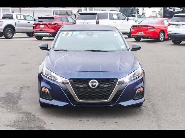 2022 Nissan Altima 2.5 SR