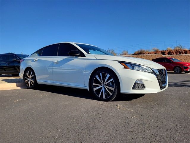 2022 Nissan Altima 2.5 SR