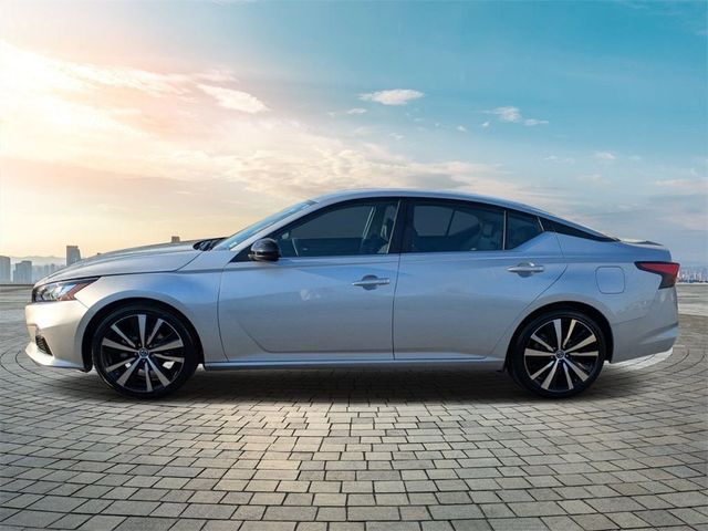 2022 Nissan Altima 2.5 SR