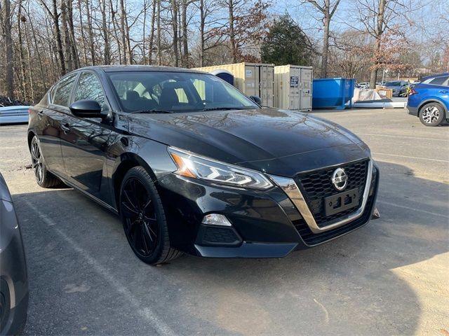 2022 Nissan Altima 2.5 SR