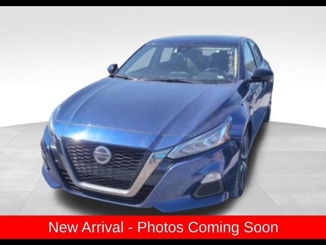 2022 Nissan Altima 2.5 SR