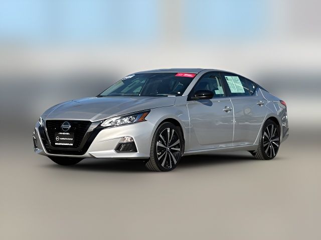 2022 Nissan Altima 2.5 SR