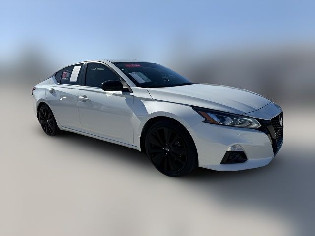 2022 Nissan Altima 2.5 SR