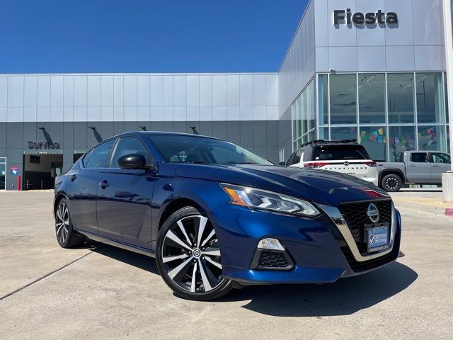 2022 Nissan Altima 2.5 SR