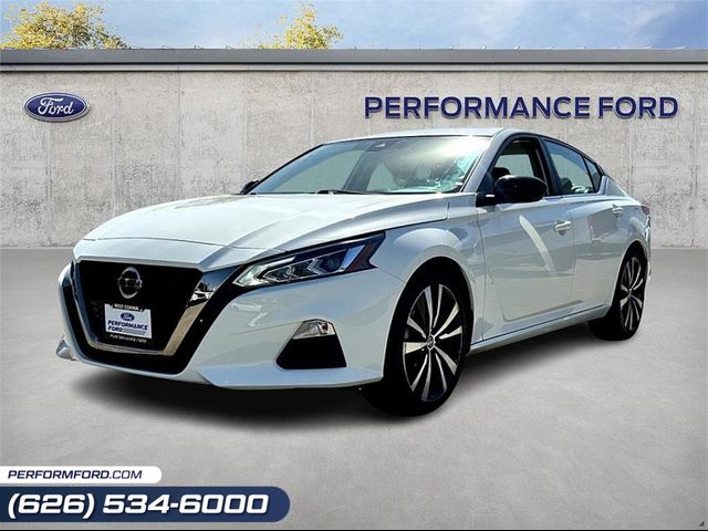 2022 Nissan Altima 2.5 SR