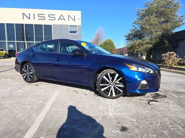 2022 Nissan Altima 2.5 SR