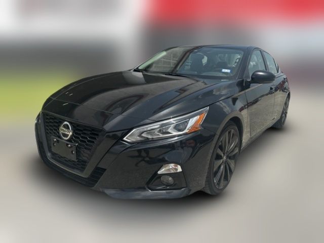 2022 Nissan Altima 2.5 SR