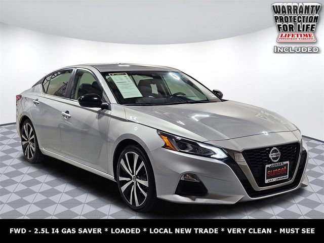 2022 Nissan Altima 2.5 SR