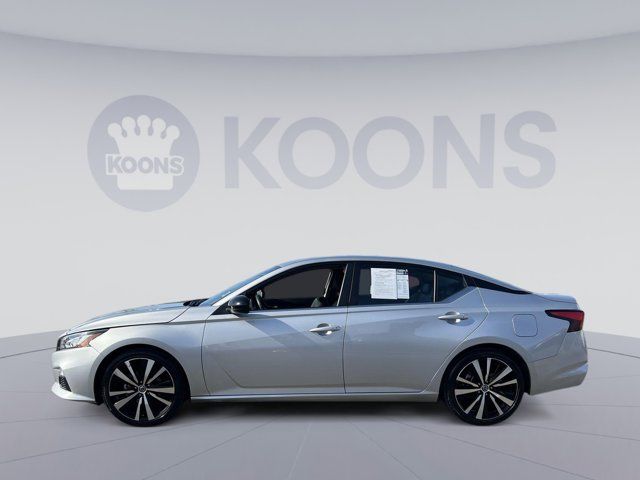 2022 Nissan Altima 2.5 SR