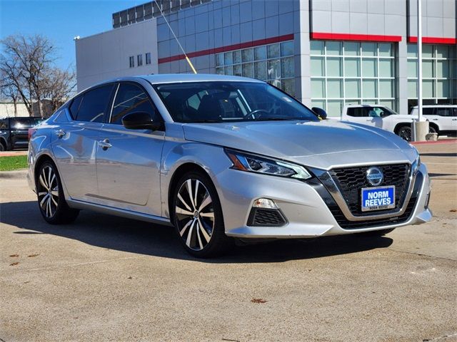 2022 Nissan Altima 2.5 SR