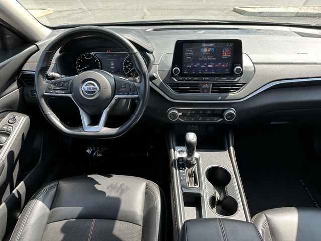 2022 Nissan Altima 2.5 SR