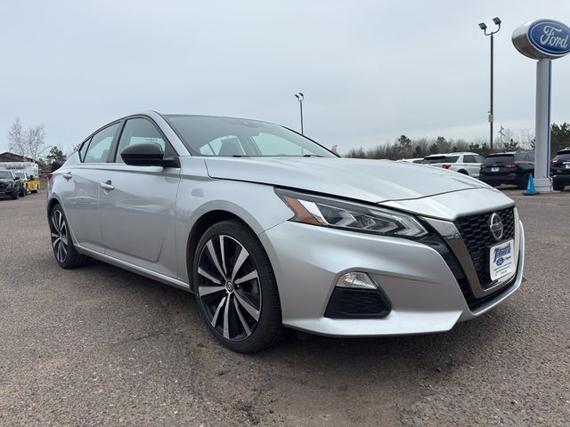 2022 Nissan Altima 2.5 SR