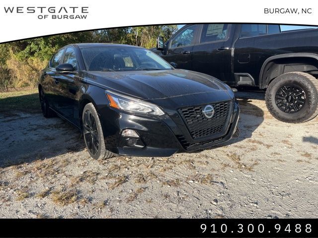 2022 Nissan Altima 2.5 SR