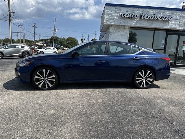 2022 Nissan Altima 2.5 SR