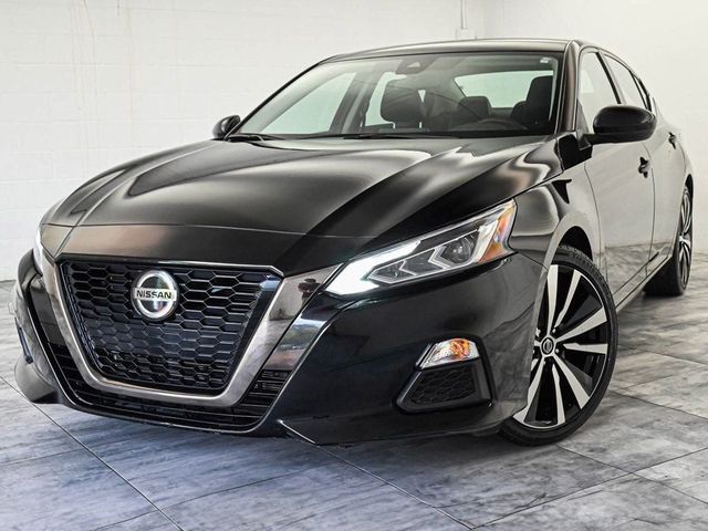 2022 Nissan Altima 2.5 SR