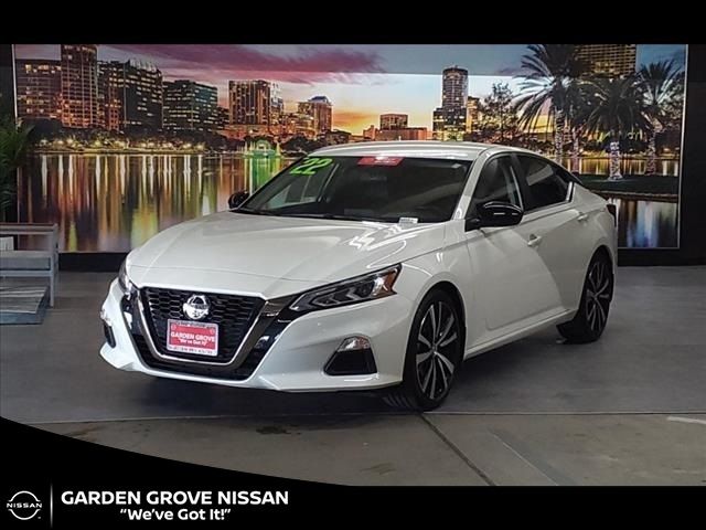 2022 Nissan Altima 2.5 SR