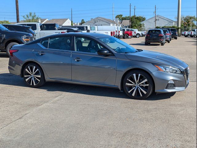 2022 Nissan Altima 2.5 SR