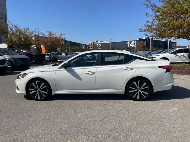 2022 Nissan Altima 2.5 SR