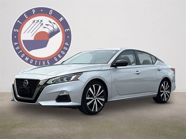 2022 Nissan Altima 2.5 SR