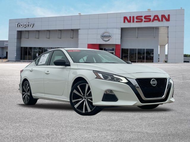 2022 Nissan Altima 2.5 SR