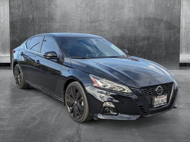 2022 Nissan Altima 2.5 SR