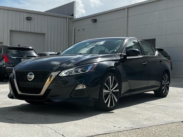 2022 Nissan Altima 2.5 SR