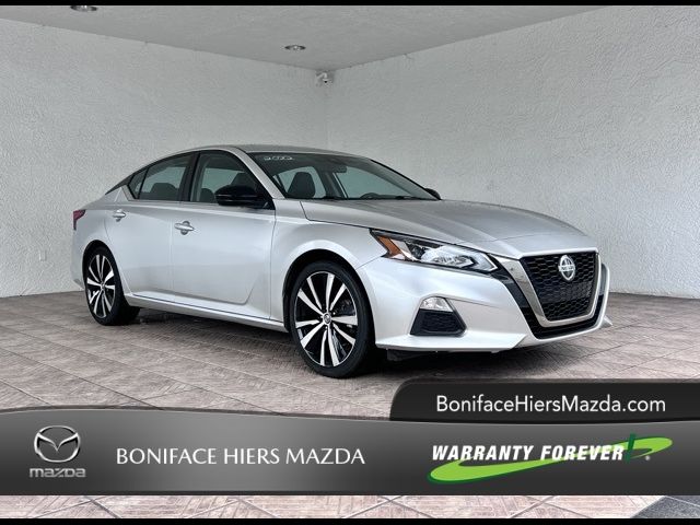 2022 Nissan Altima 2.5 SR