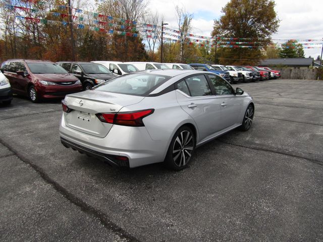 2022 Nissan Altima 2.5 SR