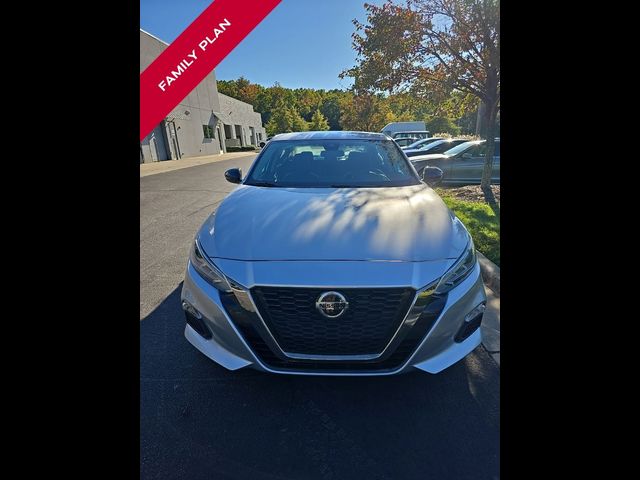 2022 Nissan Altima 2.5 SR