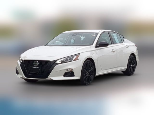 2022 Nissan Altima 2.5 SR