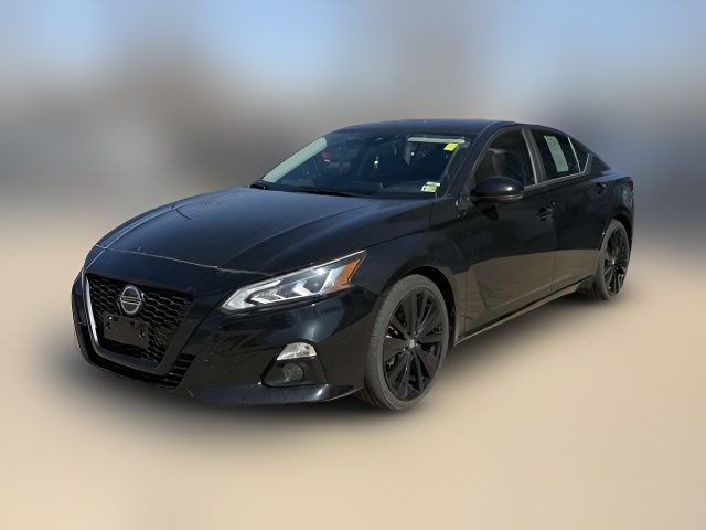 2022 Nissan Altima 2.5 SR