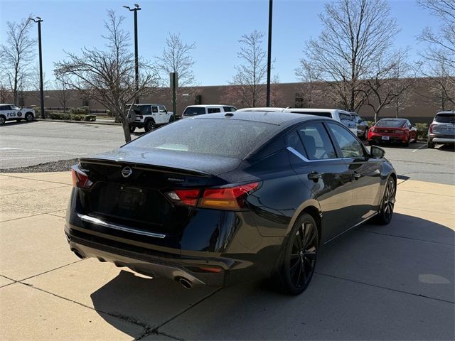 2022 Nissan Altima 2.5 SR