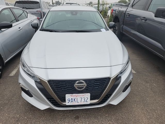 2022 Nissan Altima 2.5 SR