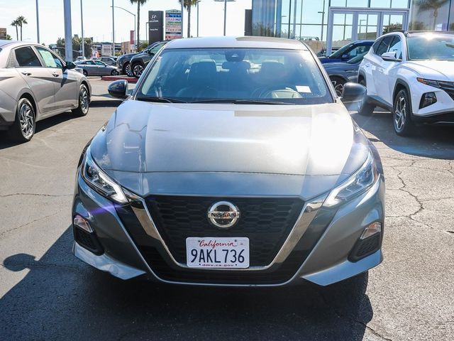 2022 Nissan Altima 2.5 SR