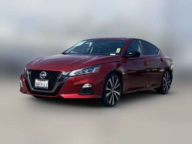 2022 Nissan Altima 2.5 SR