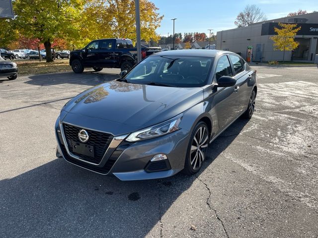 2022 Nissan Altima 2.5 SR