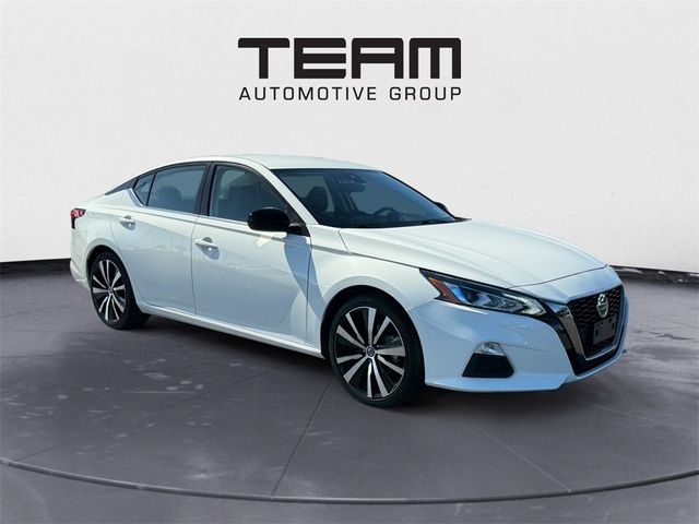 2022 Nissan Altima 2.5 SR