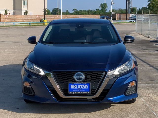 2022 Nissan Altima 2.5 SR