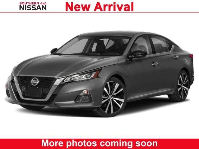 2022 Nissan Altima 2.5 SR