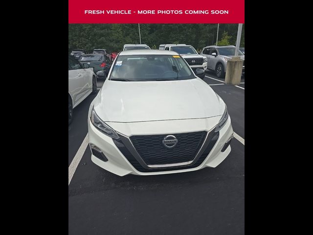 2022 Nissan Altima 2.5 SR