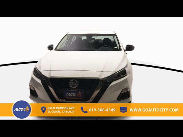 2022 Nissan Altima 2.5 SR