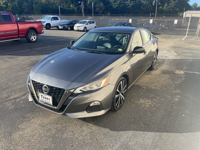 2022 Nissan Altima 2.5 SR