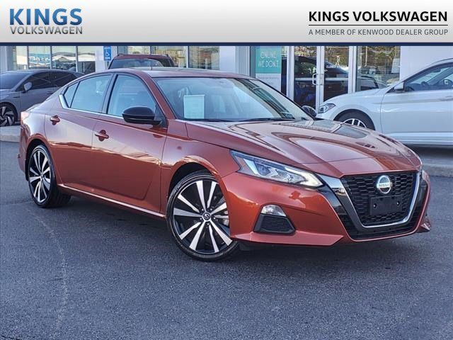 2022 Nissan Altima 2.5 SR