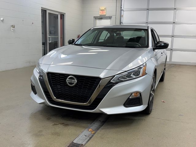 2022 Nissan Altima 2.5 SR