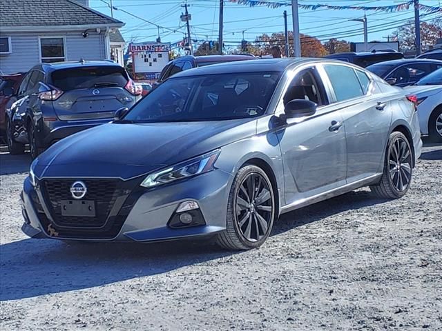 2022 Nissan Altima 2.5 SR