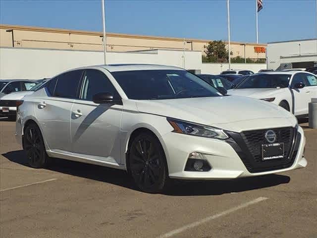 2022 Nissan Altima 2.5 SR