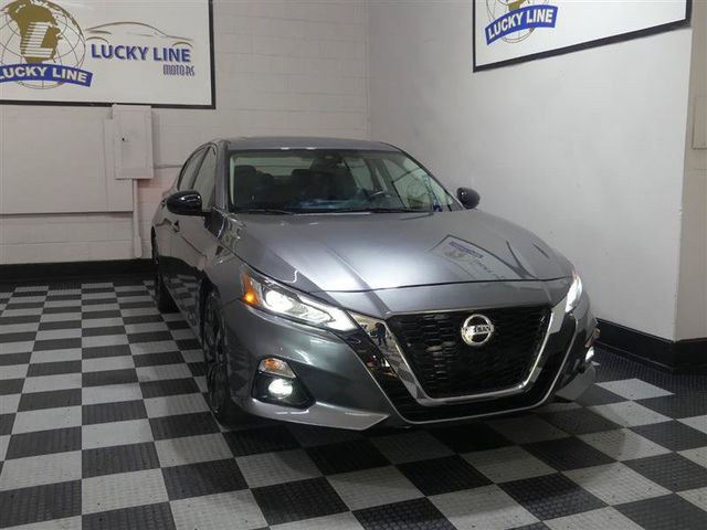 2022 Nissan Altima 2.5 SR